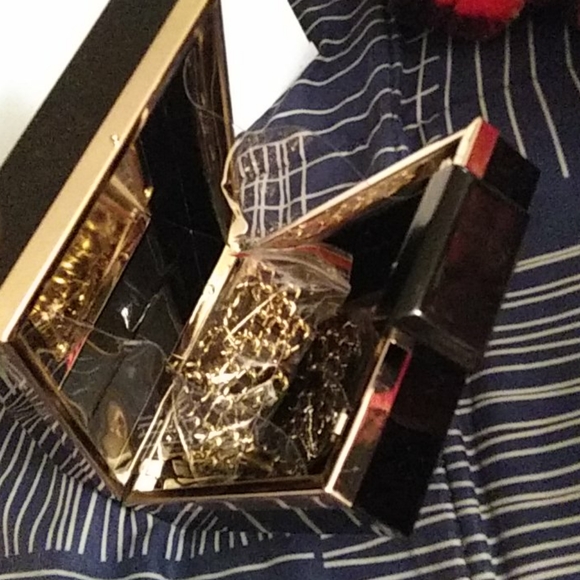 Paris black clutch 👜 - Picture 4 of 8